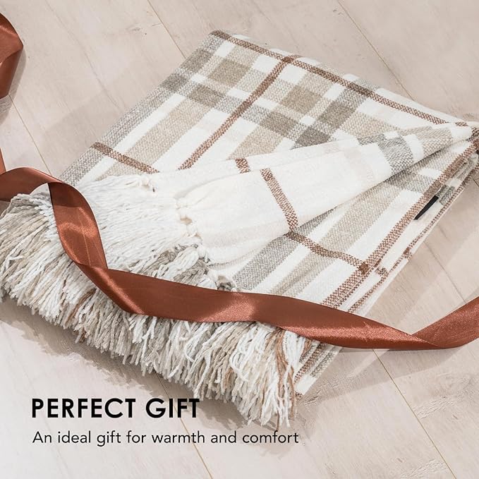 EVERGRACE Plaid Chenille Throw Blanket for Couch, Super Soft Cozy Decorative Farmhouse Plaid Throw with Tassels, Lightweight Chenille Knit Throw for Bed Sofa Gift Home Decor, Beige 60”x80”