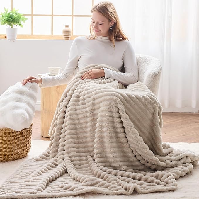 NEWCOSPLAY Super Soft Twin Blanket Linen Premium Silky Flannel Fleece 3D Ribbed Jacquard Lightweight Bed Blanket All Season Use (Linen Ribbed, Twin(60"x80"))