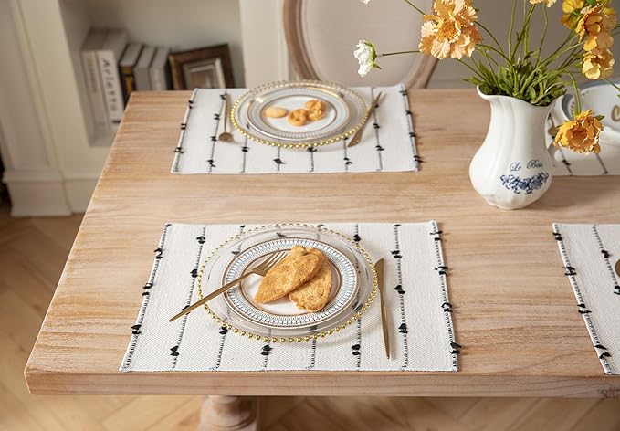 Boho Placemats Set of 6 for Dining Table Decor, Woven Cloth Place Mats for Farmhouse Rustic Kitche Home Decor, Cotton Placemats 13 x 19 Inch, Black and Beige Table mats