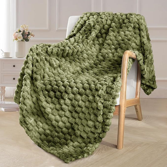Exclusivo Mezcla Extra Large Soft Fleece Throw Blanket, 50x70 Inches Stylish Jacquard Throw Blanket for Couch, Fuzzy Cozy Lightweight for All Season, Tie-dye Olive Green