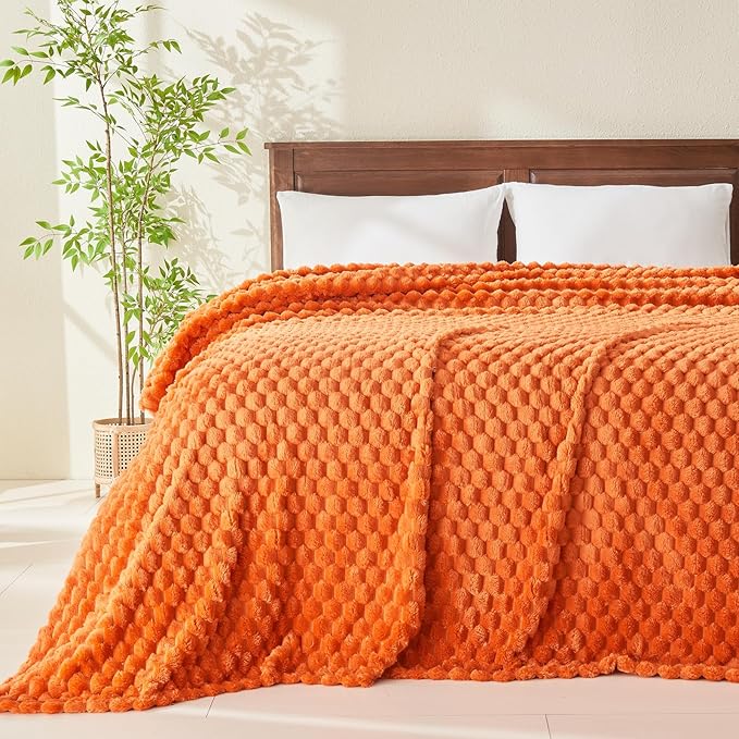 NEWCOSPLAY Super Soft Fall Queen Blanket Orange Premium Silky Flannel Fleece 3D Clouds Stylish Jacquard Lightweight Bed Blanket All Season Use 350GSM (Orange, Queen(90"x90"))