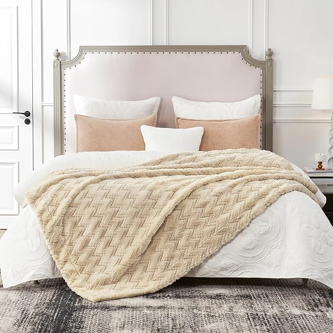 Cozy Bliss Faux Fur Throw Blanket for Couch - Clearance Soft Fuzzy Cozy Throw Gift Blankets for Women,Beige Boho Blanket for Sofa Bedroom Living Room.50 * 60 Inches