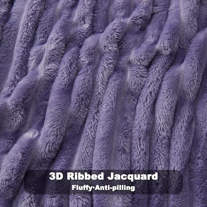 NEWCOSPLAY Super Soft King Blanket Lavender Premium Silky Flannel Fleece 3D Ribbed Jacquard Lightweight Bed Blanket All Season Use (Lavender Ribbed, King(90"x110"))