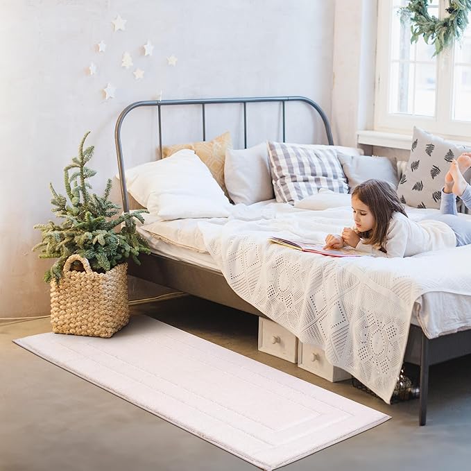 GRANNY SAYS Large Bathroom Rugs Non Slip Washable, 59" x 24", Water Absorbent Bath Mats for Bathroom, Thick Soft Shaggy Bath Rug, Microfiber Bath Floor Mat, Bath Decor, White