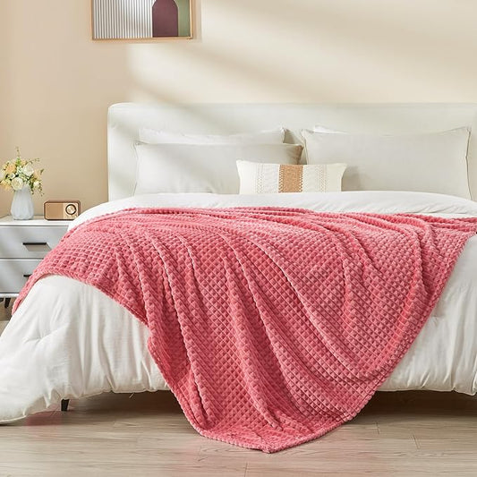 EMME Fleece Throw Blanket Luxury Flannel for Couch Bed Sofa Chair, Soft, Plush, Warm and Cozy Blanket with Geometric Grid Design (Coral Red, 60'' x 80'')