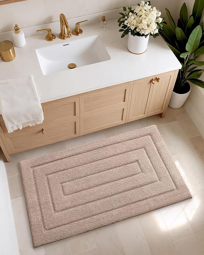 Color&Geometry Large Bath Mats for Bathroom Non Slip, 24"x43" Taupe Bathroom Rugs Absorbent, Washable Bath Rugs Shower Mat Outside Shower