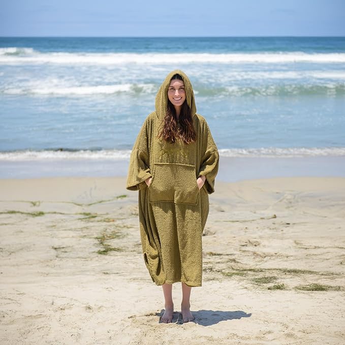 Pomo Surf Poncho, Towel Poncho Made of 100% Cotton, Unisex Changing Towel and One-Size Fits All Adult Changing Poncho.