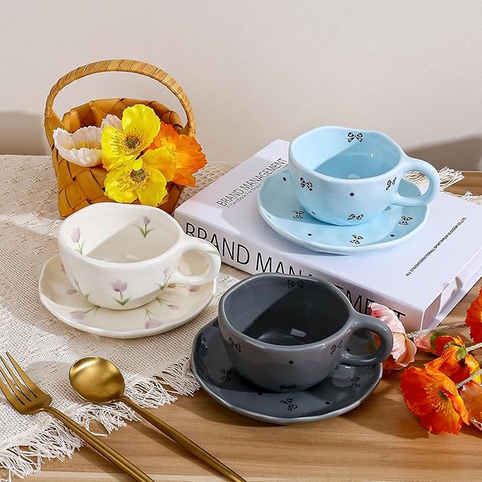 Koythin Ceramic Coffee Mug with Saucers, Handmade Flowers Mugs, Cute Cup for Girl Women, Aesthetic Tea Milk Cup with Handle, 8.5 oz/250 ml for Latte, Cocoa, Office, Home (Purple Tulip)