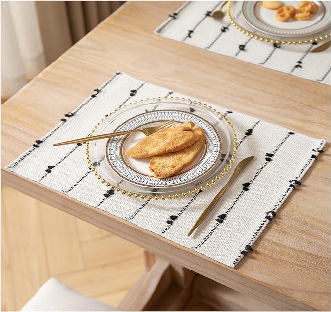 Boho Placemats Set of 4 for Dining Table Decor, Woven Cloth Place Mats for Farmhouse Rustic Kitche Home Decor, Cotton Placemats 13 x 19 Inch, Black and Beige Table mats