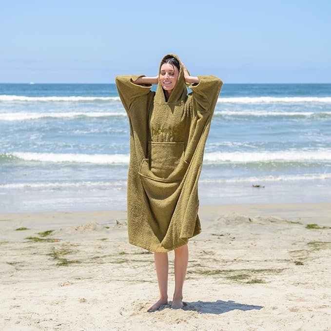 Pomo Surf Poncho, Towel Poncho Made of 100% Cotton, Unisex Changing Towel and One-Size Fits All Adult Changing Poncho.