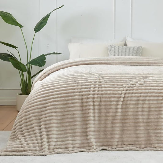 NEWCOSPLAY Super Soft Queen Blanket Linen Premium Silky Flannel Fleece 3D Ribbed Jacquard Lightweight Bed Blanket All Season Use (Linen Ribbed, Queen(90"x90"))