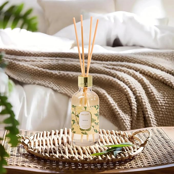 Airkeep Reed Diffuser Oil Set with Reed Sticks,Vanilla Aromatherapy Oil Scent Diffuser for Home Office Bathroom Decoration Perfume and Gifts 6.76 oz/200ml