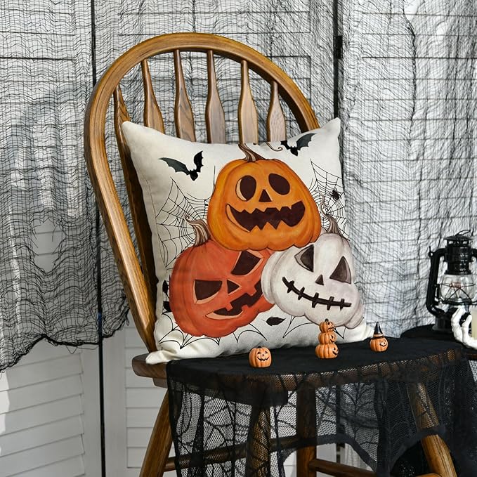 AVOIN colorlife Halloween Pumpkin Jack-O'-Lanterns Bat Throw Pillow Cover, 18 x 18 Inch Holiday Farmhouse Cushion Case Decoration for Sofa Couch