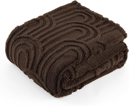 Bedsure Twin Blanket for Bed - Cozy Soft Blankets for Women, Cute Small Fleece Throws for Girls, Graduation Decorations Gift for Her Him School Dorm, Dark Brown, 60x80 Inches
