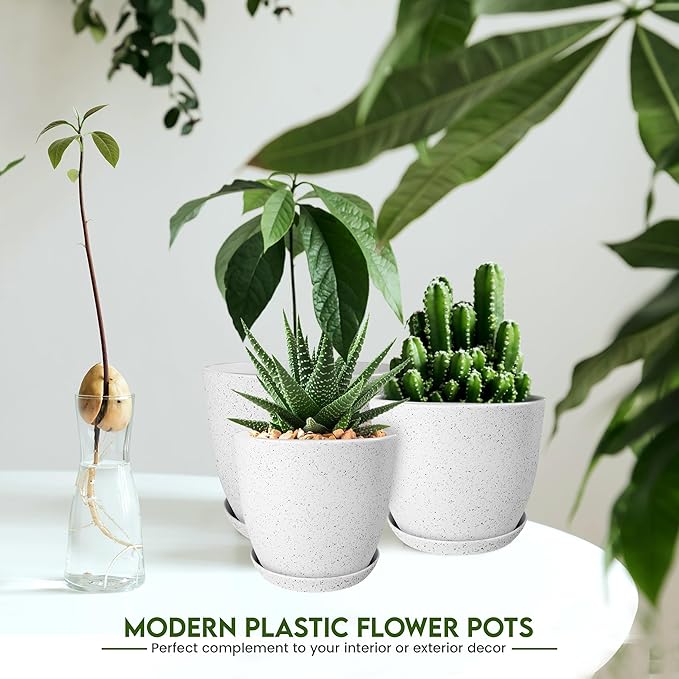 Utopia Home - Plant Pots Indoor with Drainage - 7/6.6/6/5.3/4.8 Inches Flower Pots - 5 Pack Plastic Planters - Ideal for Stocking Stuffers or Home Christmas Decorations - Spotty Grey