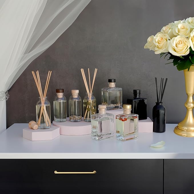 Urban Naturals Lavender Vanilla Reed Diffuser Set | Room Scent Infuser with Real Lavender & Natural Flowers | Soothing Scent Makes a Great Housewarming Gift | Great Idea