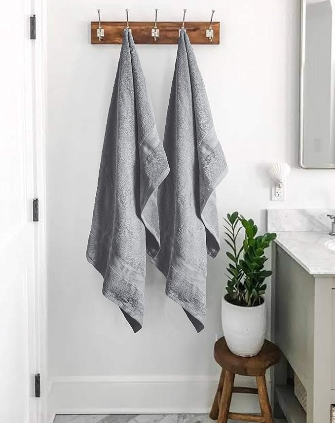 BOUTIQUO Premium Cotton 4 Pack Bath Towel Set - 100% Pure Cotton - 4 Bath Towels 27x54 - Ideal for Everyday use - Ultra Soft & Highly Absorbent - Light Grey