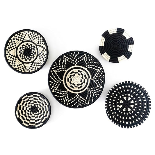 Set of 5 Round Boho Hanging Wall Basket Home Decor for Bedroom, Kitchen, Farmhouse Handmade Decorative Unique Indian Wall Decor Woven Wicker Baskets Decorations (Set of 5, BlackVelvet)