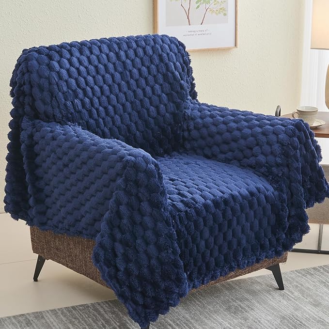 NEWCOSPLAY Super Soft Throw Blanket Dark Navy Premium Silky Flannel Fleece 3D Clouds Stylish Jacquard Lightweight Bed Blanket All Season Use 350GSM (Dark Navy, Throw(50"x60"))
