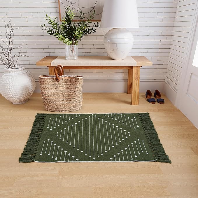 LIVEBOX Boho Bathroom Rug 2' x 3' Washable Green Rugs Small Moroccan Throw Rug for Bath,Cotton Woven Area Rug Carpet with Tassel for Entryway Kitchen Sink Front Door