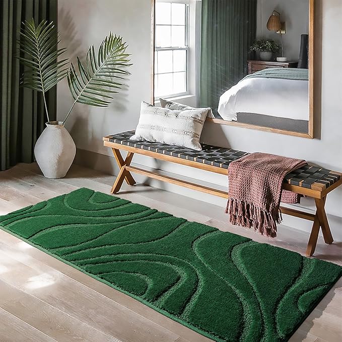 DEXDE Bathroom Rugs Runner 24 x 72 Inch,Extra Long Bathroom Rug Non-Slip,Machine Washable Bath Mats Rug,Green Soft Carpets for Floor, Tub and Shower