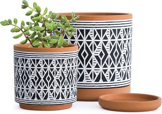 D'vine Dev Set of 2 Terracotta Pots, Diamond Pattern Planter Pot, 4 Inch and 6 Inch, Pot with Drainage Hole and Saucer, Terracotta/Black, 31-958-G-2