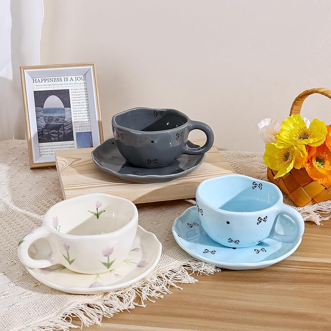 Koythin Ceramic Coffee Mug with Saucers, Handmade Flowers Mugs, Cute Cup for Girl Women, Aesthetic Tea Milk Cup with Handle, 8.5 oz/250 ml for Latte, Cocoa, Office, Home (Purple Tulip)
