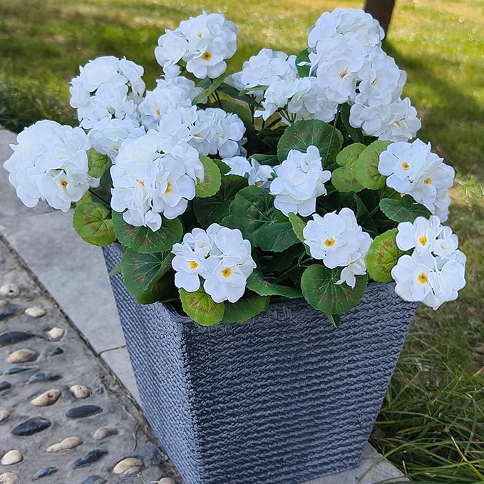 8Pcs White Artificial Geranium, Fake Outdoor Flowers, Artificial Flowers For Outdoors, White Artificial Plastic Flowers, Fake Plant For Outside, Silk Faux Flowers Planters UV Resistant For Front Porch