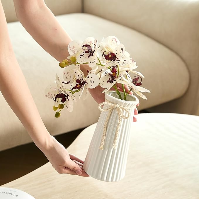 White Ceramic Flower Vase, 8'' Modern Minimalist Decorative Vases for Bouquet, Boho Vases for Pampas Grass Home Office Farmhouse Decor Bedroom Living Room Wedding Table Decorations
