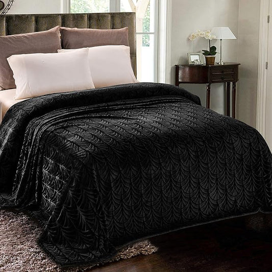 Whale Flotilla Flannel Fleece Twin Size Blanket for Bed, Soft Fluffy Velvet Bedspread Coverlet with Decorative Vintage Pattern for All Season, Warm and Lightweight, 90x66 Inch, Black