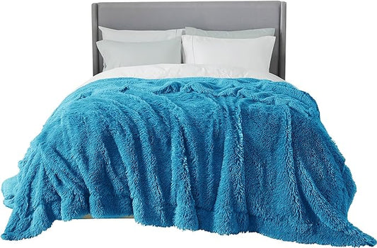 Bedsure Fluffy Bright Blue Blankets Queen Size for Bed, Thick Sherpa Faux Fur Fleece Fuzzy Plush Winter Warm Soft Full Queen Blankets, Bedroom Decor Blue Gifts Cozy Gifts for Women Men, 90x90
