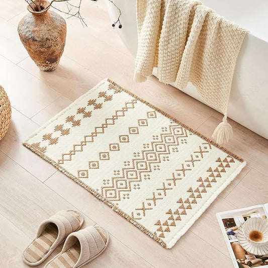 Douceur Boho Bath mat for Bathroom Floor Non Slip, Acrylic Blend Cute Bath Rugs with Tassels, Beige and White Tribal Ethnic Pattern Farmhouse Bathroom Rugs, 24" x 36"