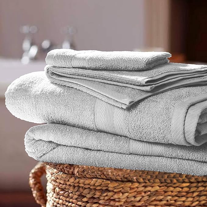 BOUTIQUO Light Grey Towel Set - 8 Piece Bathroom Towel Set - 100% Ring Spun Cotton, 2 Bath Towel 27x54, 2 Hand Towel 16x28 and 4 Washcloth 13x13 - Ultra Soft Highly Absorbent Towel Set - Light Grey
