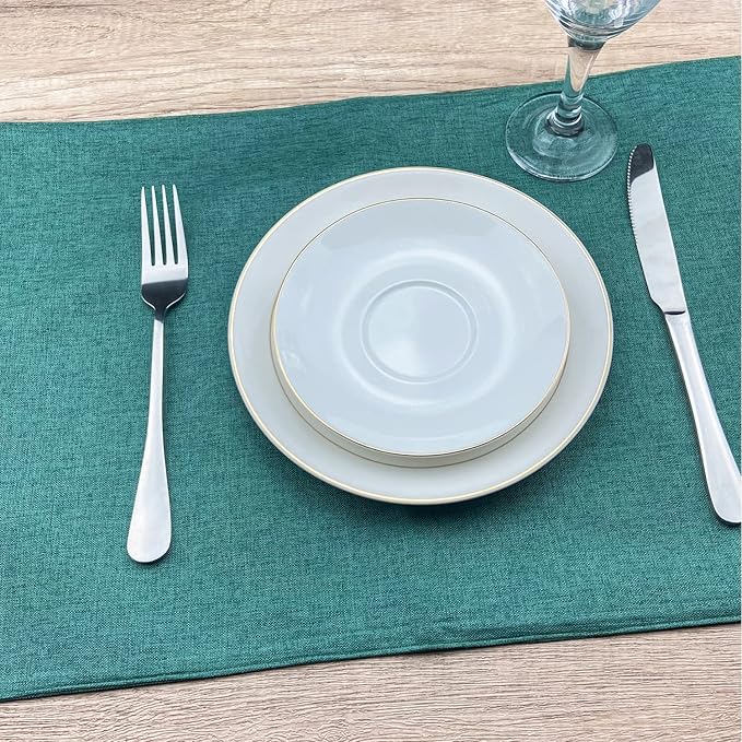 Weabetfu Cloth Placemats Set of 6 Heat Resistant Dining Table Placemmats Cotton Linen Machine Washable Kitchen Table Mats Wrinkle Free Thick Fabric Place Mat,Easy to Clean,13"x19",Green
