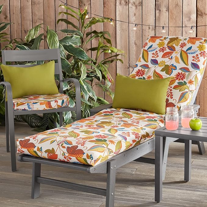 Greendale Home Fashions Outdoor 18-inch Round Reversible Seat Cushion, 2-Pack, Foliage 2 Count