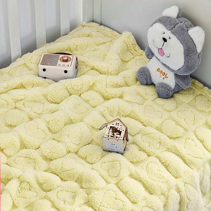 Fleece Baby Blanket Heart Checkered Blanket, Ultra Soft Cozy Baby Blankets for Girls Boys, Fluffy Infant Toddler Newborn Receiving Blankets for Crib Stroller 30”×40” (Yellow)