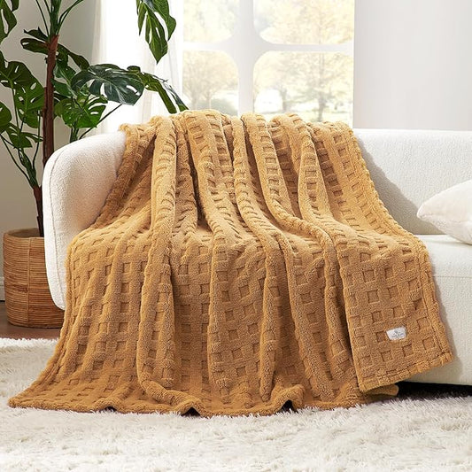 Cozy Bliss Soft King Size Waffle Blanket - Lightweight Cozy Blankets Gift for Women,Cute Checkered Throws Blanket for Bed, Couch and Sofa,Brown,108x90 Inches