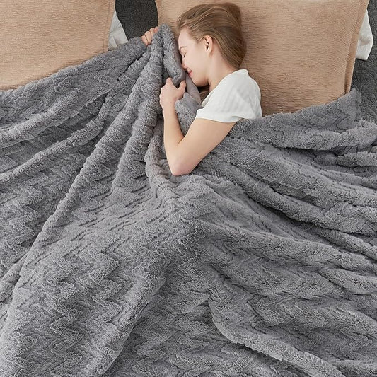 Cozy Bliss Faux Fur Throw Blanket for Couch - ClearanceSoft Fuzzy Cozy Throw Gift Blankets for Women,Grey Boho Blanket for Sofa Bedroom Living Room.60 * 80 Inches