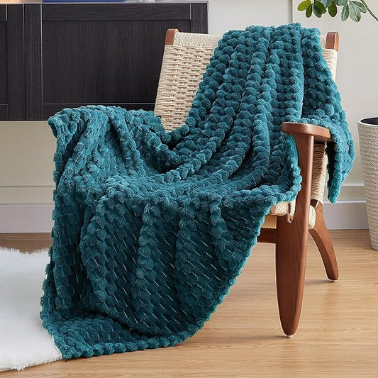EXQ Home Fleece Blanket Throw XL for Couch or Bed - 3D Imitation Turtle Shell Jacquard Decorative Blankets - Cozy Soft Lightweight Fuzzy Flannel Blanket Suitable for All Seasons(50"×70",Teal)