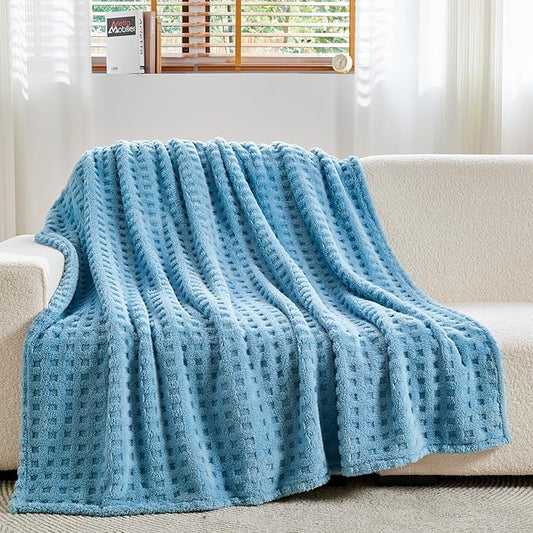 NEWCOSPLAY Super Soft Twin Blanket Blue Premium Silky Flannel Fleece 3D Waffle Checkered Lightweight Bed Blanket All Season Use (Blue, Twin(60"x80"))