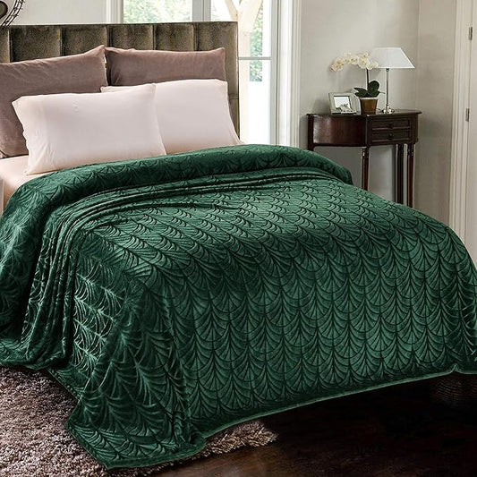 Whale Flotilla Flannel Fleece Twin Size Blanket for Bed, Soft Fluffy Velvet Bedspread Coverlet with Decorative Vintage Pattern for All Season, Warm and Lightweight, 60x80 Inch, Deep Green