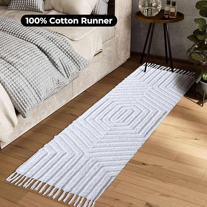 Boho Runner Rug 2x6' Washable Kitchen Rugs with Tassels Indoor Farmhouse Rugs for Bedroom Aesthetic Tufted Rug for Laundry Room Doorway Living Room_White