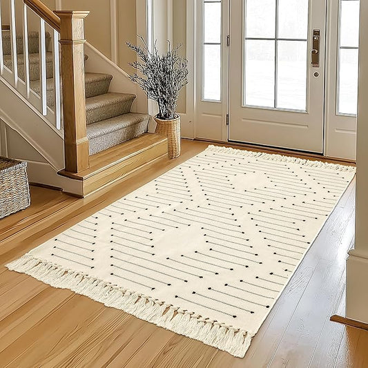 Tritard Boho Washable Area Rug 3x5 - Woven Cotton Entryway Bedroom Lightweight Throw Rugs with Tassels Farmhouse Aztec Low Pile Thin Carpet for Kitchen, Bathroom, Entrance, Living Room, Beige Cream