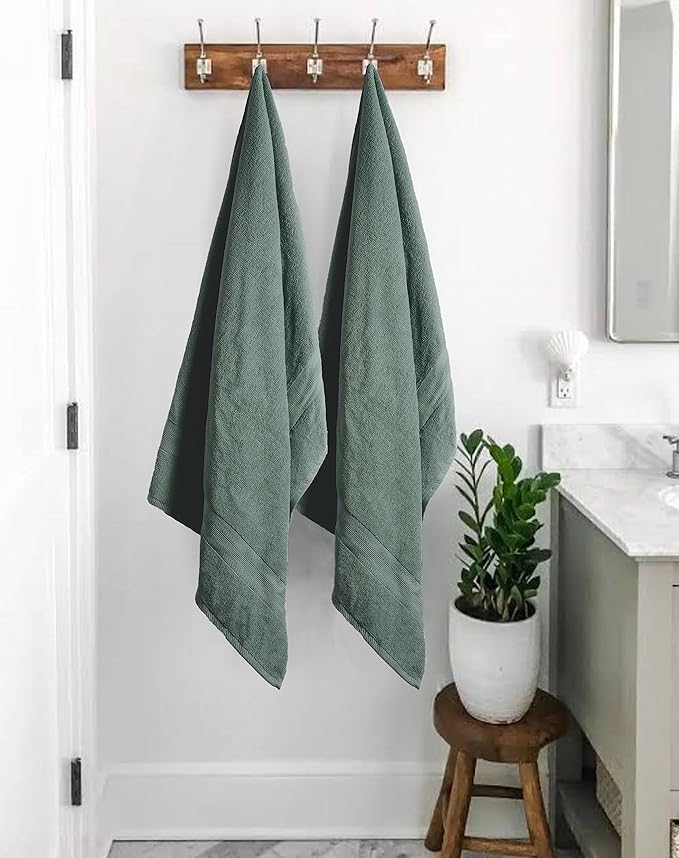 BOUTIQUO Premium Cotton 4 Pack Bath Towel Set - 100% Pure Cotton - 4 Bath Towels 27x54 - Ideal for Everyday use - Ultra Soft & Highly Absorbent - Jade
